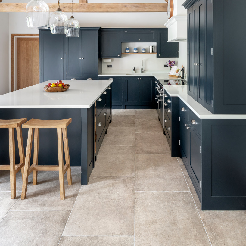 Limestone Floor Tiles, Oak Flooring & Porcelain Tiles Cirencester